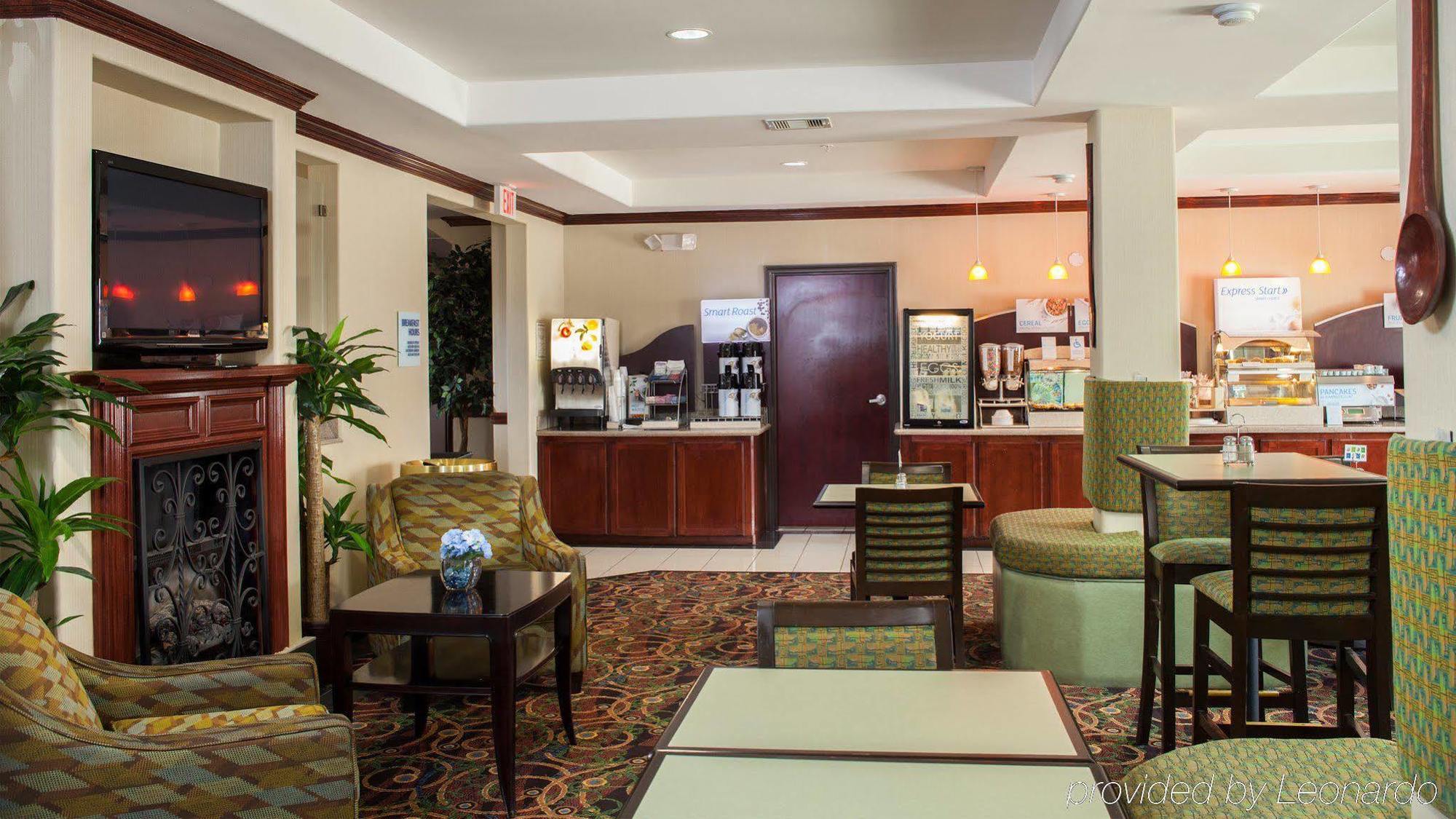 Holiday Inn Express Hotel & Suites Waller By Ihg Eksteriør billede